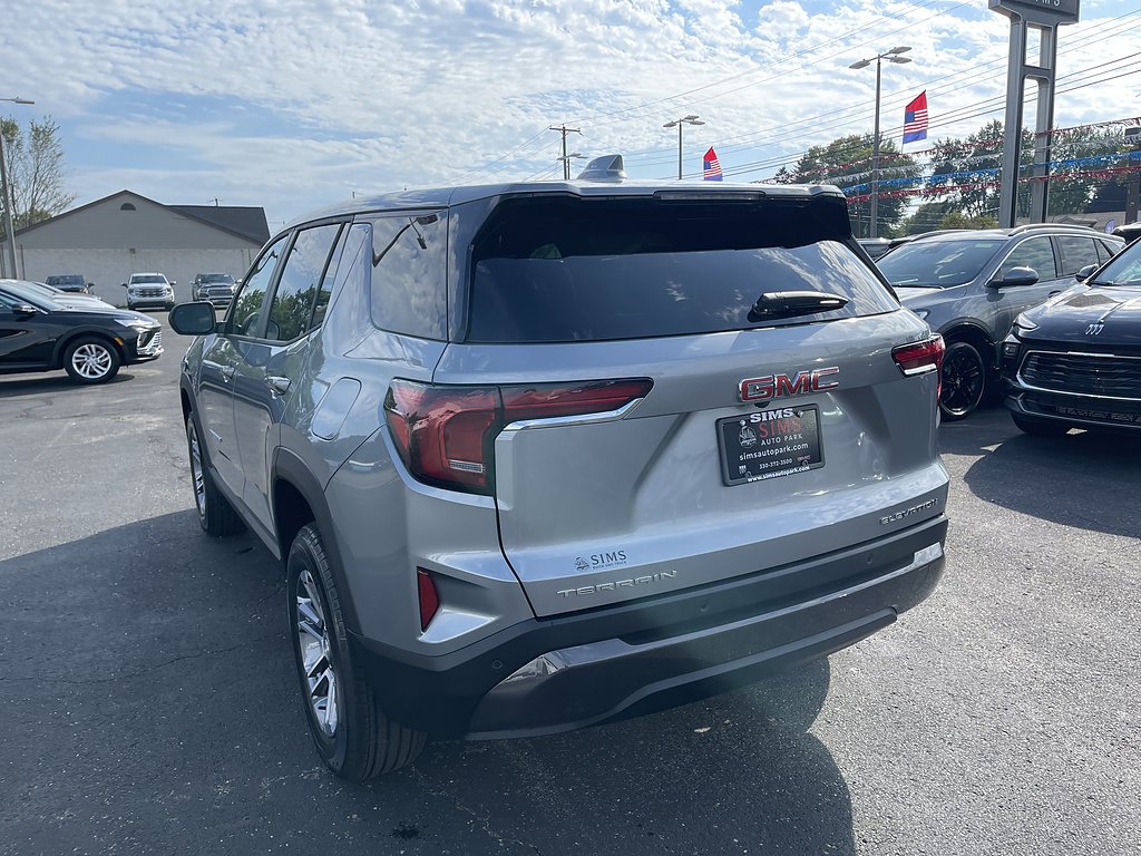 2027 GMC Terrain Elevation - Photo 9