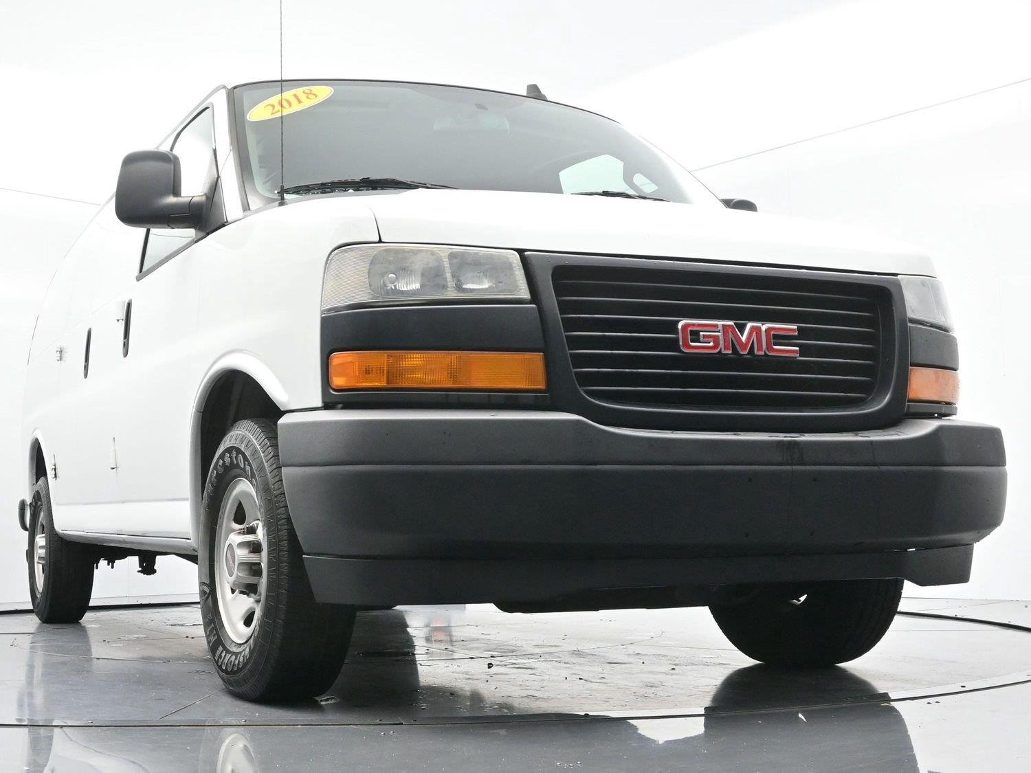 Used 2018 Summit White GMC 2500 image 39