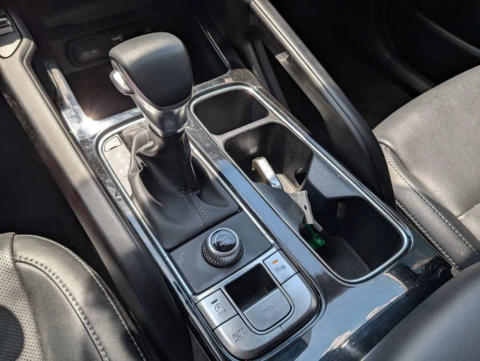 Used 2024 Everlasting Silver Kia S image 19