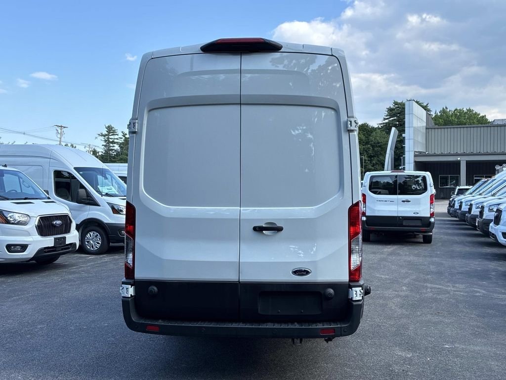 Used 2024 White Ford Base image 6