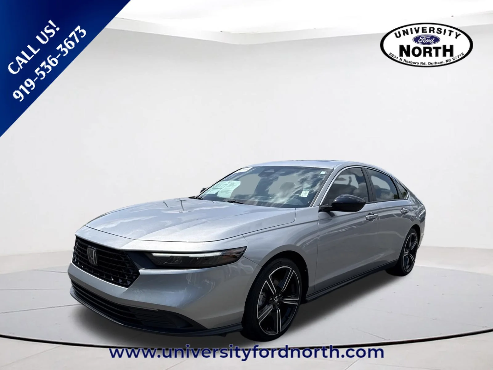 Certified Used 2023 Lunar Silver Metallic Honda Sport image 3