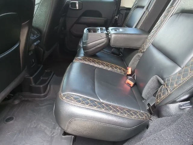 Used 2022 Black Jeep Unlimited Sahara High Altitude image 23
