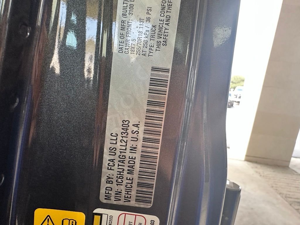 Used 2020 Gray Jeep Altitude image 38