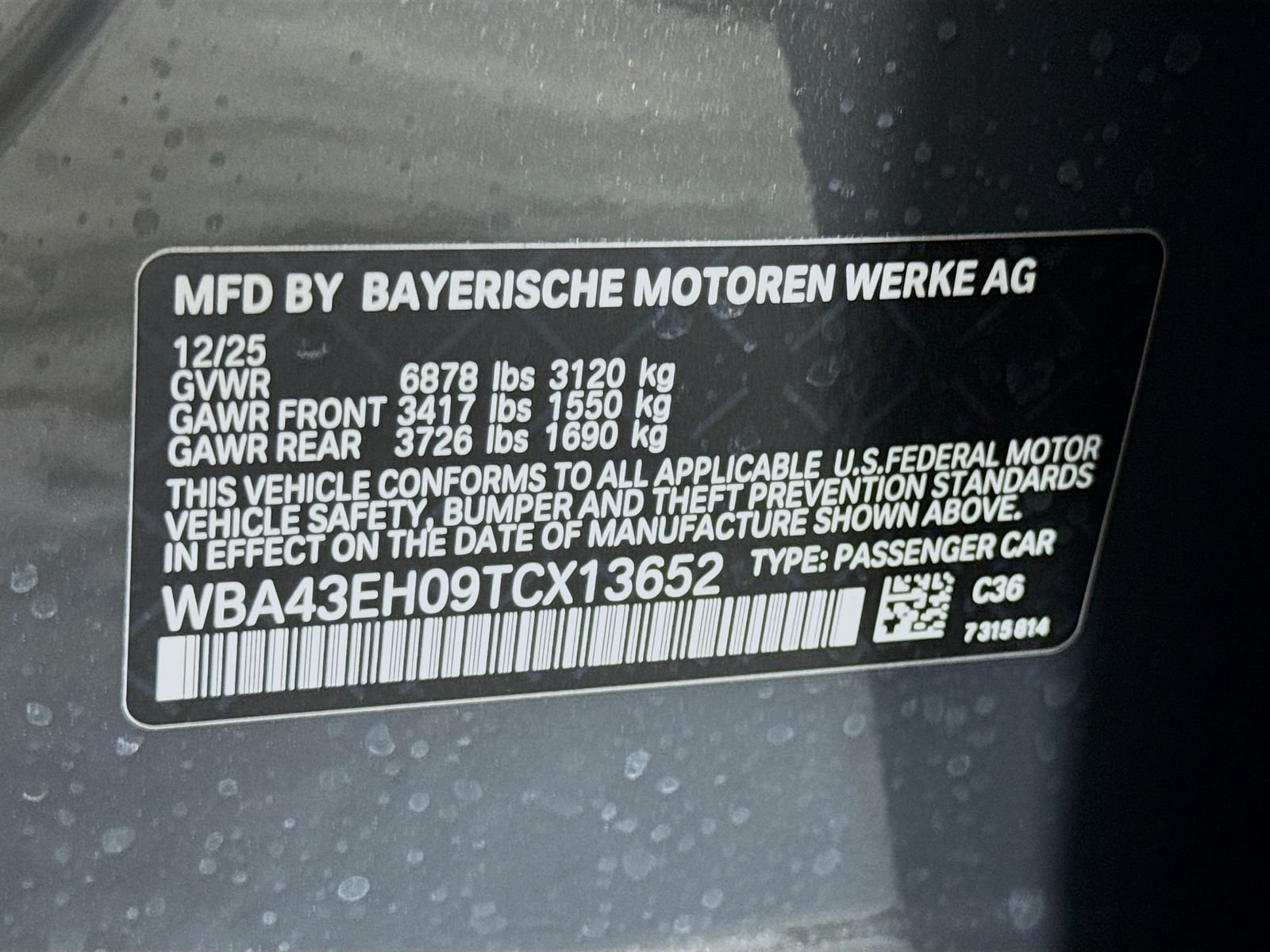 New 2026 Dravit Grey Metallic BMW 750e xDrive image 34