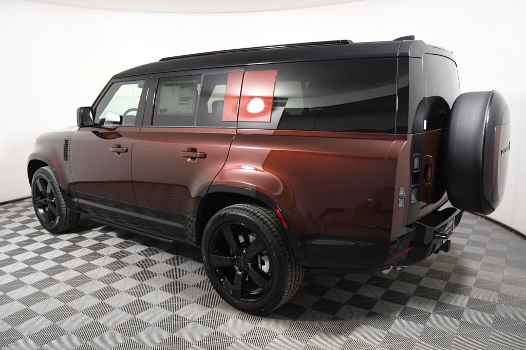 2026 Land Rover Defender X-Dynamic SE - Photo 8