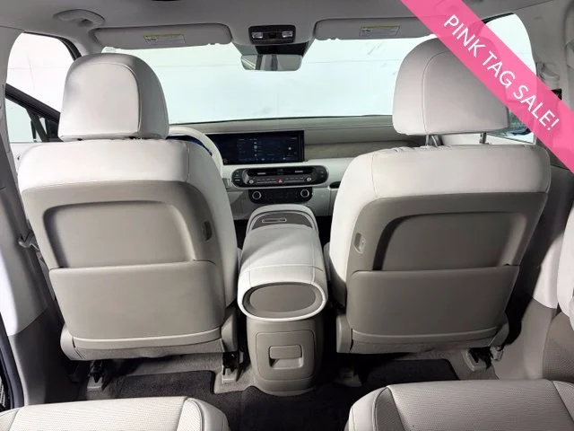 Used 2026 Black Hyundai SEL Premium image 48
