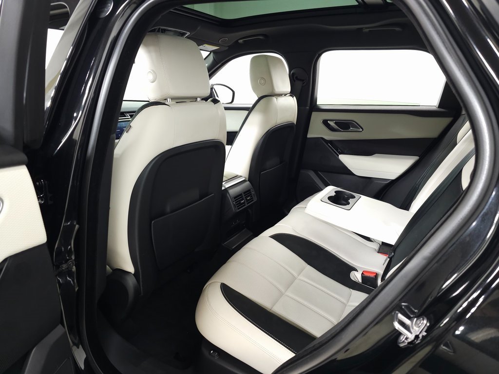 2023 LAND ROVER RANGE ROVER VELAR - Image 32