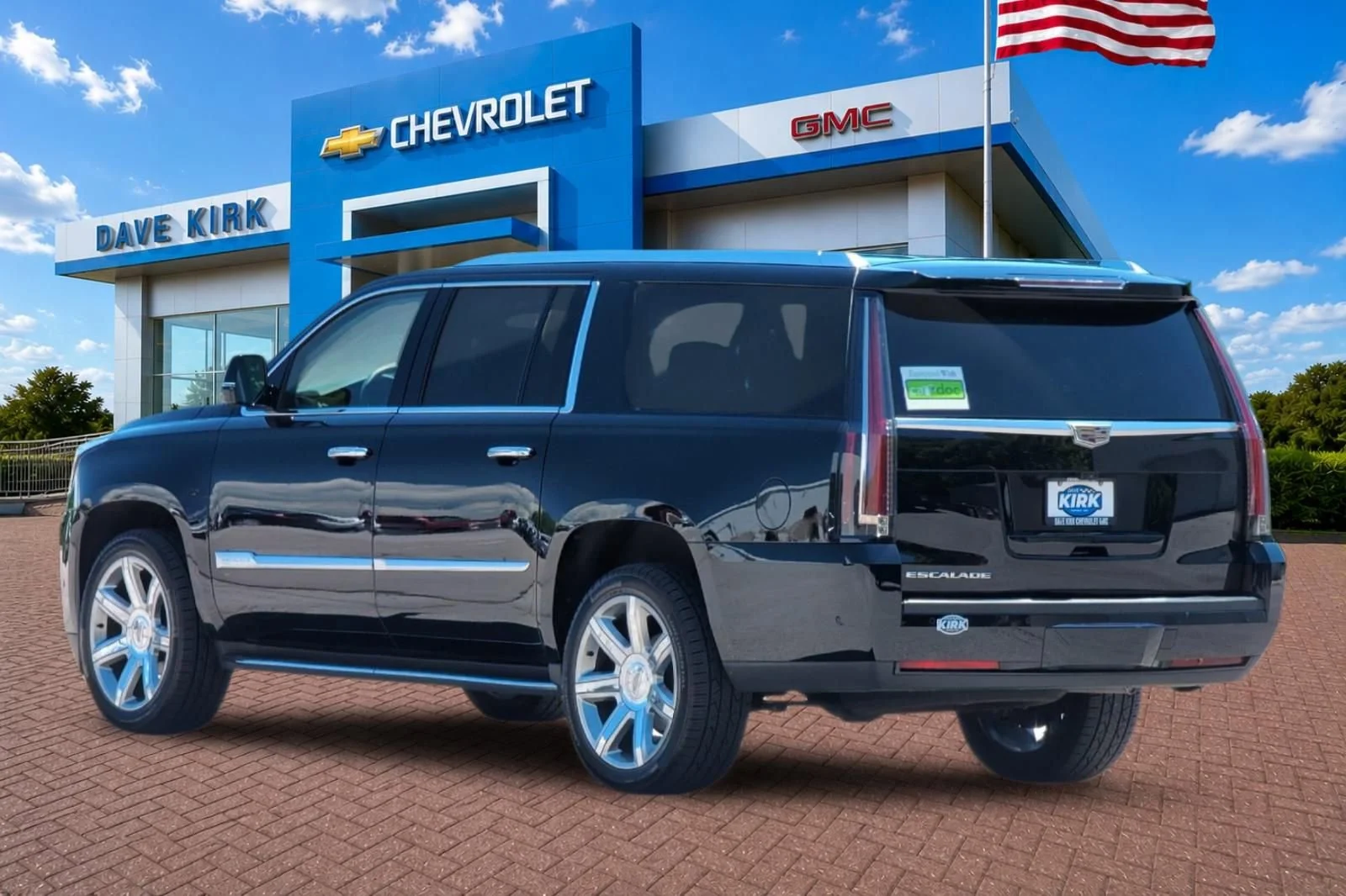 Used 2020 BLACK RAVEN Cadillac Premium Luxury image 5