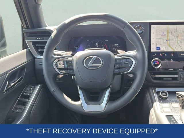 Used 2024  Lexus 550 Premium image 9
