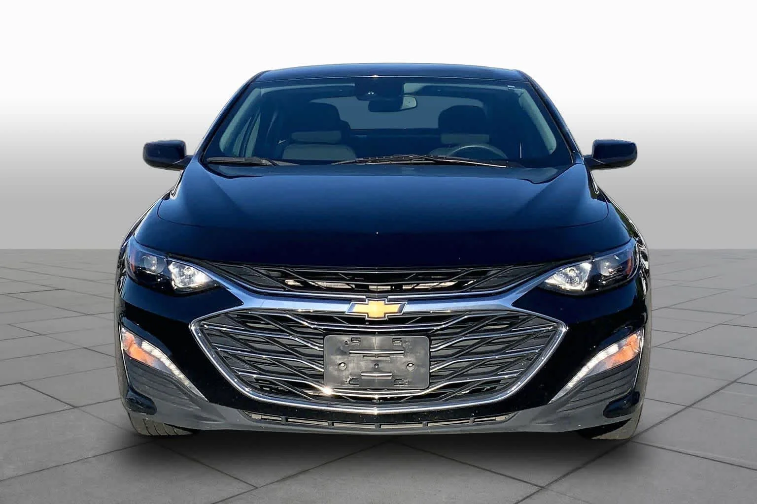 Used 2024 Mosaic Black Metallic Chevrolet LT image 4