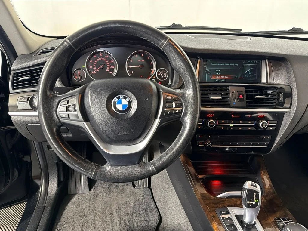 Used 2017 Black BMW xDrive28i image 12