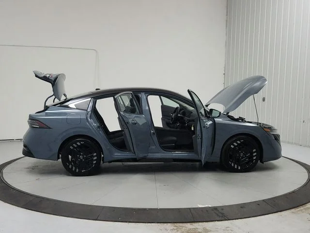 New 2026 Gray Nissan SR image 16
