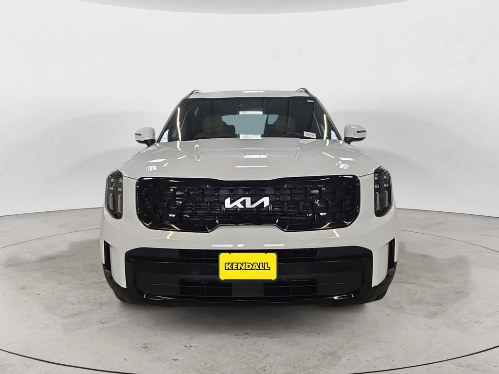Used 2024 White Kia EX X-Line image 2