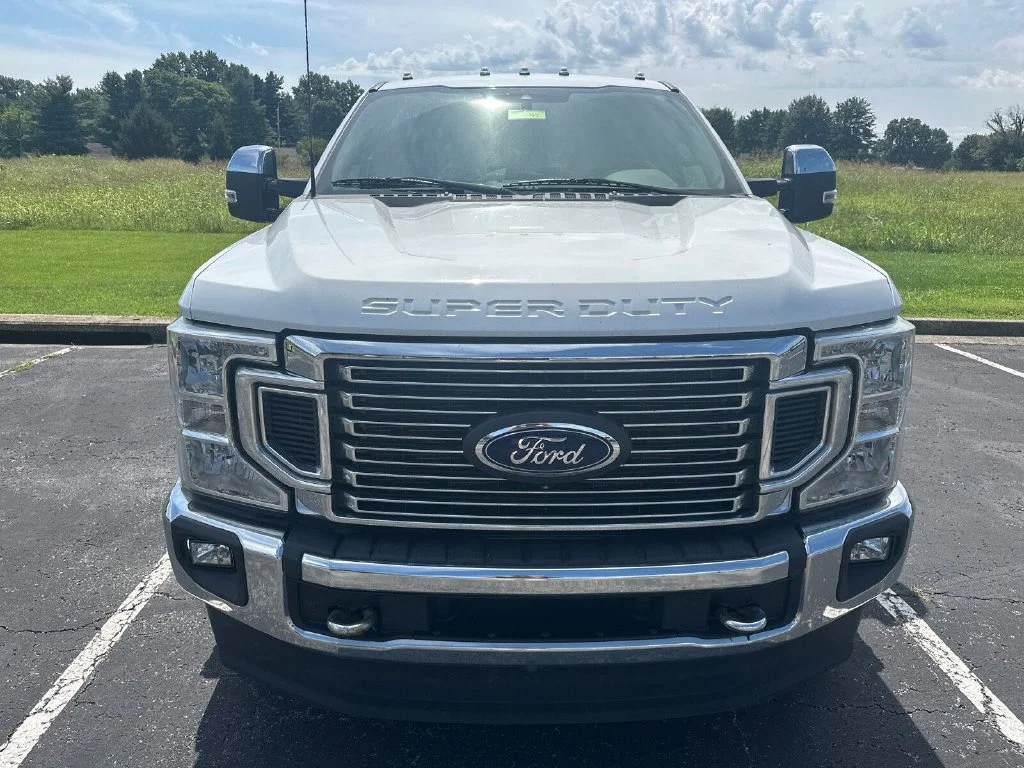 Used 2022 White Ford Lariat image 10