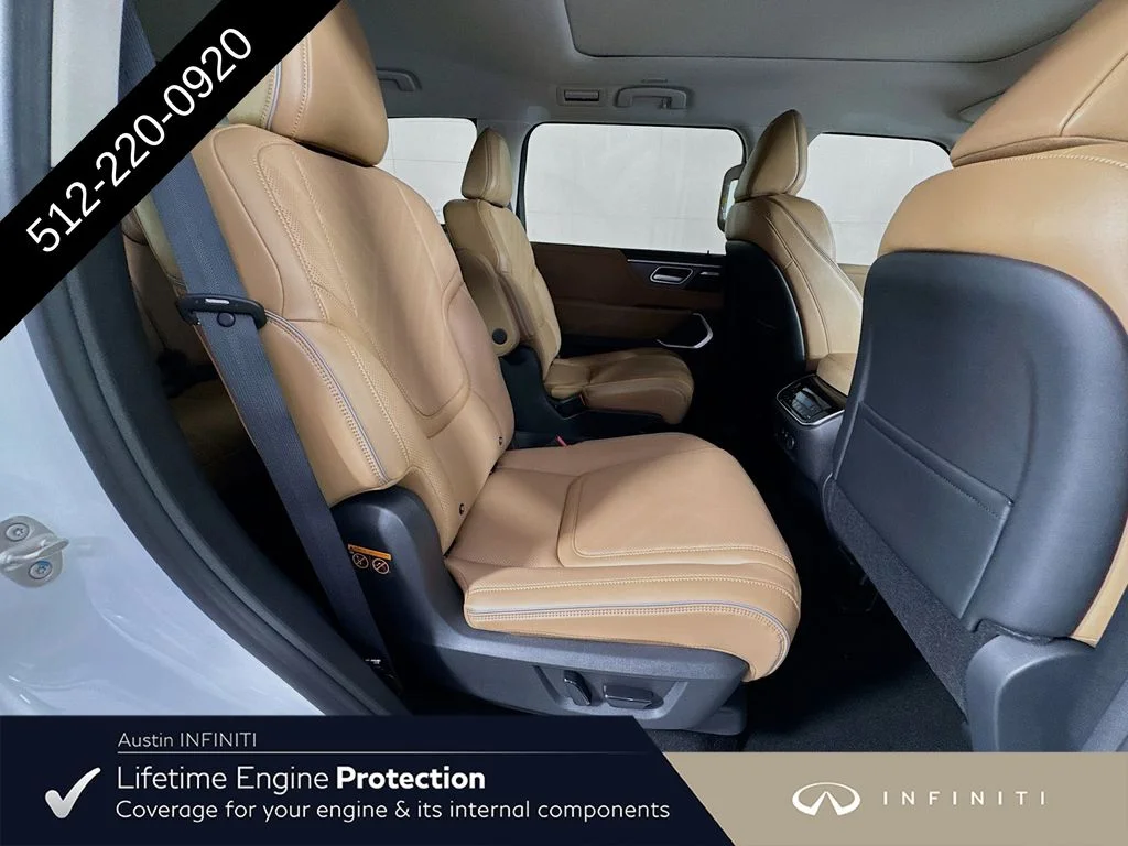 New 2027 RADIANT WHITE INFINITI LUXE image 38