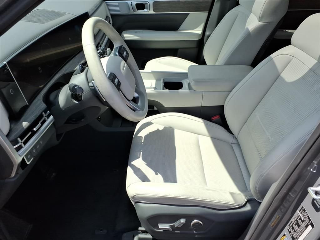Used 2025 Gray Hyundai Limited image 12