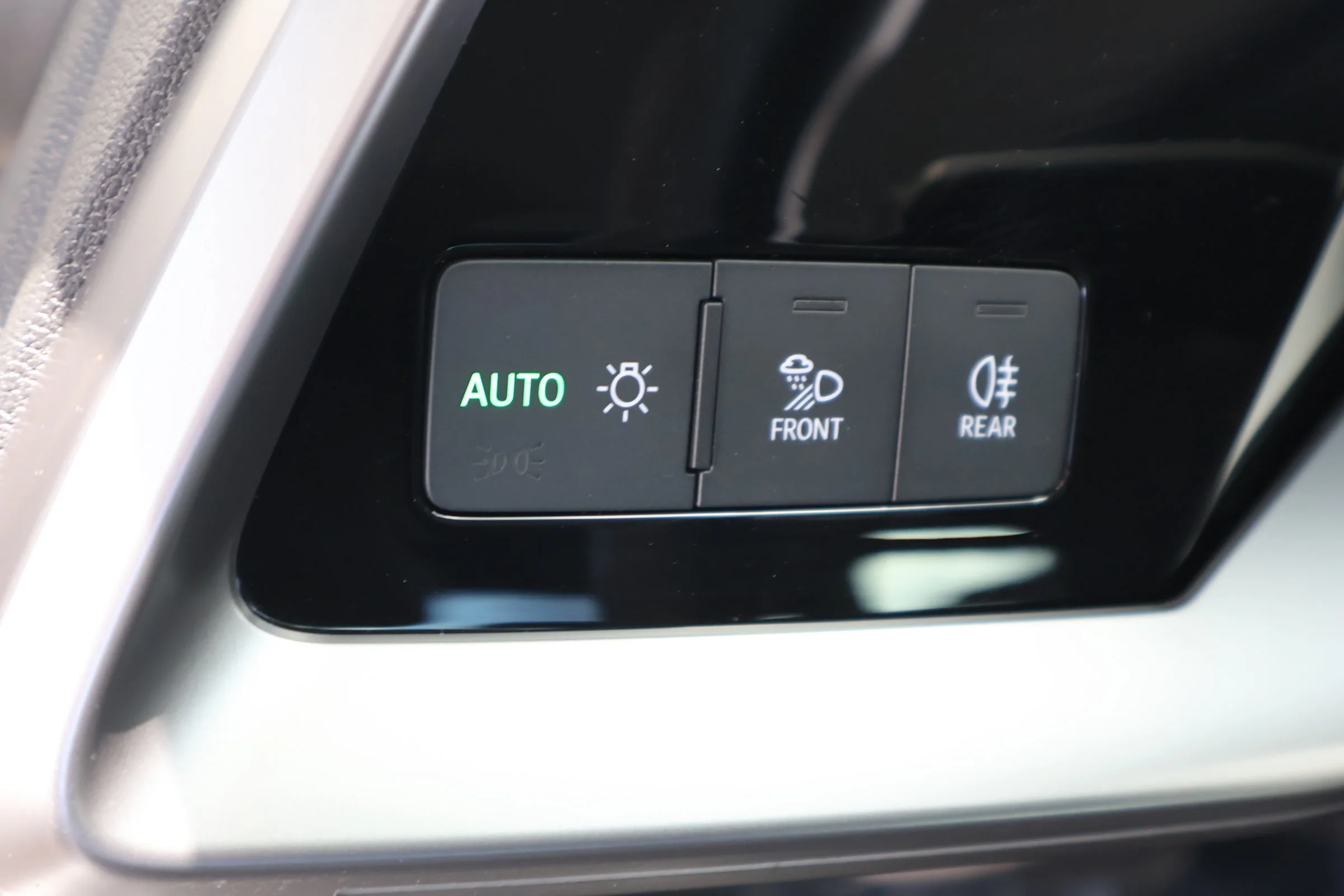 Used 2023 Ibis White Audi Premium Plus image 22
