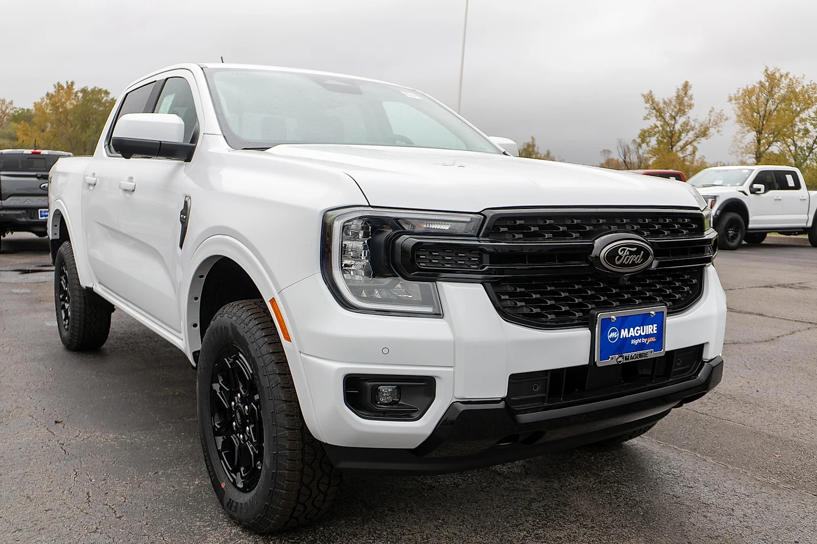 New 2026 Oxford White Ford Lariat® image 4