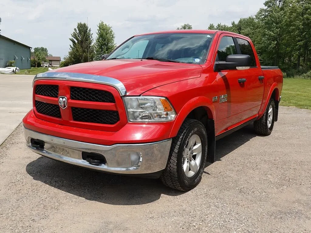 Used 2018 Red Ram SLT image 3