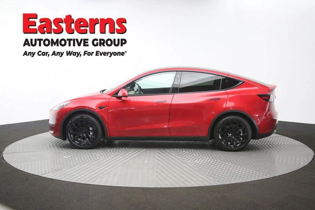 Used 2021 Red Tesla Long Range image 58