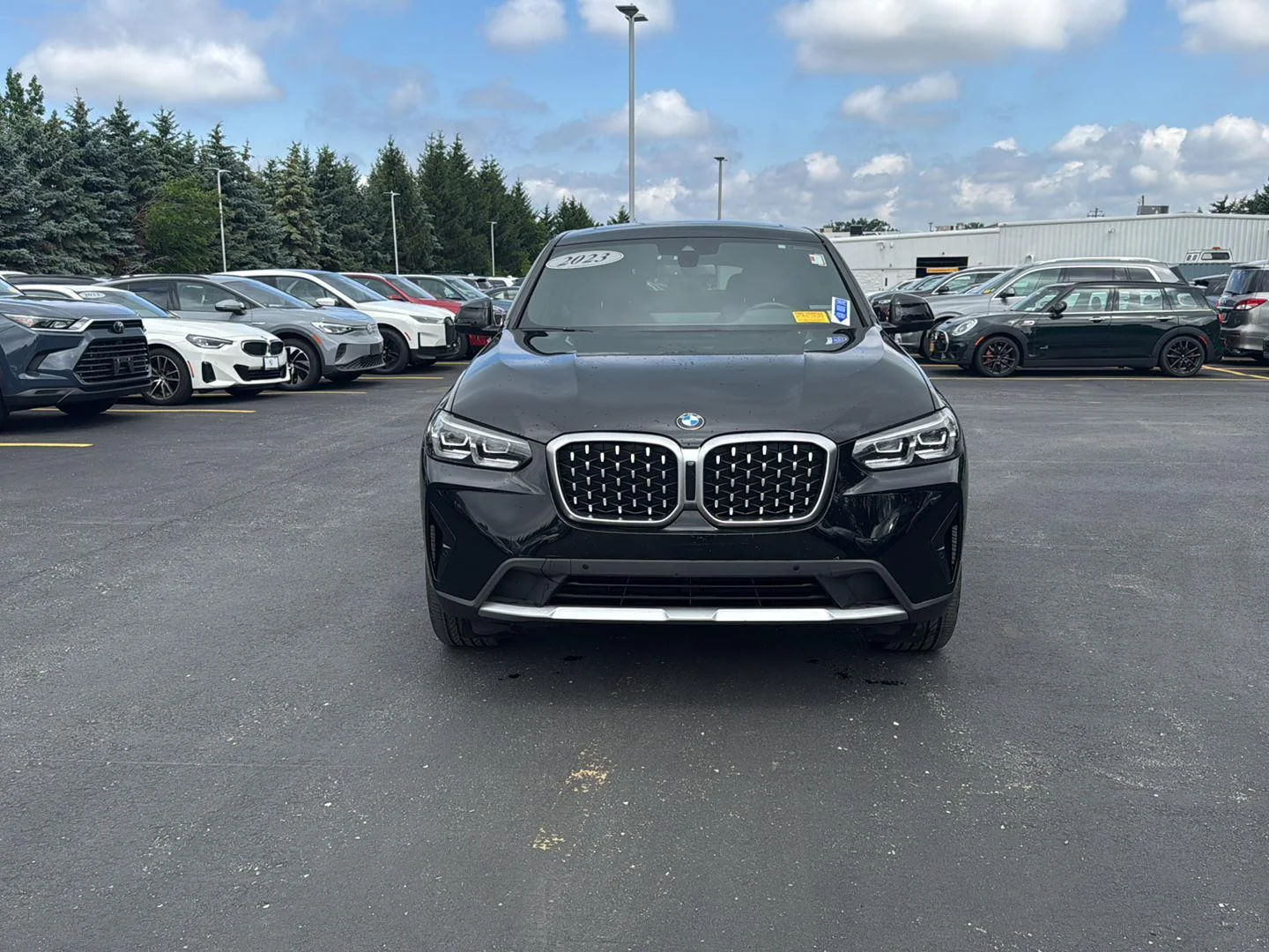 Used 2023 Jet Black BMW xDrive30i image 8