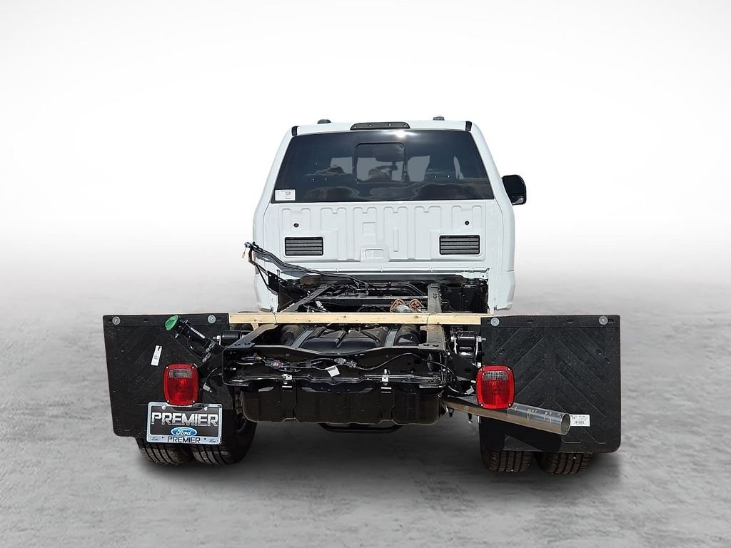 New 2026 Oxford White Ford F-350® XL image 9