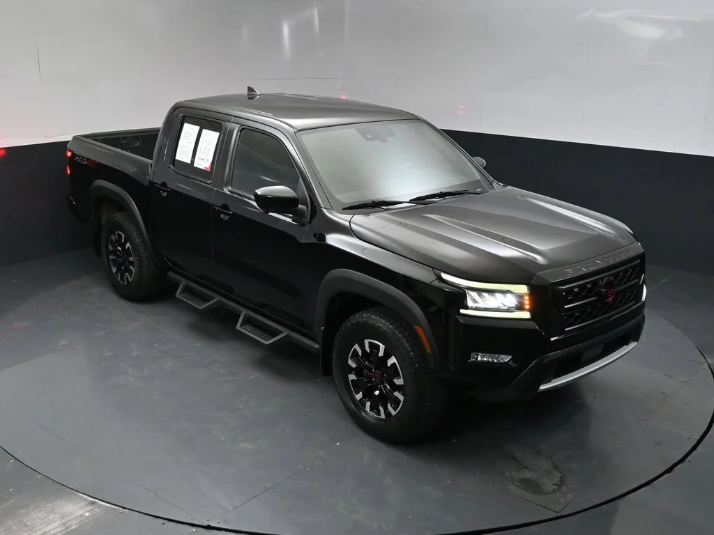 Used 2023 Black Nissan PRO-4X image 36