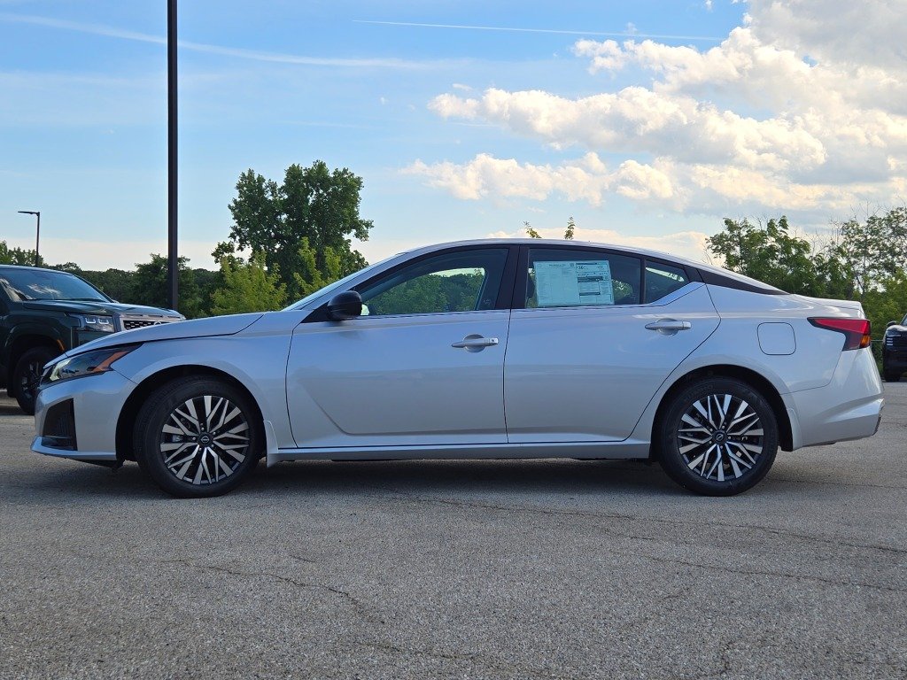 New 2026 Brilliant Silver Metallic Nissan SV image 17