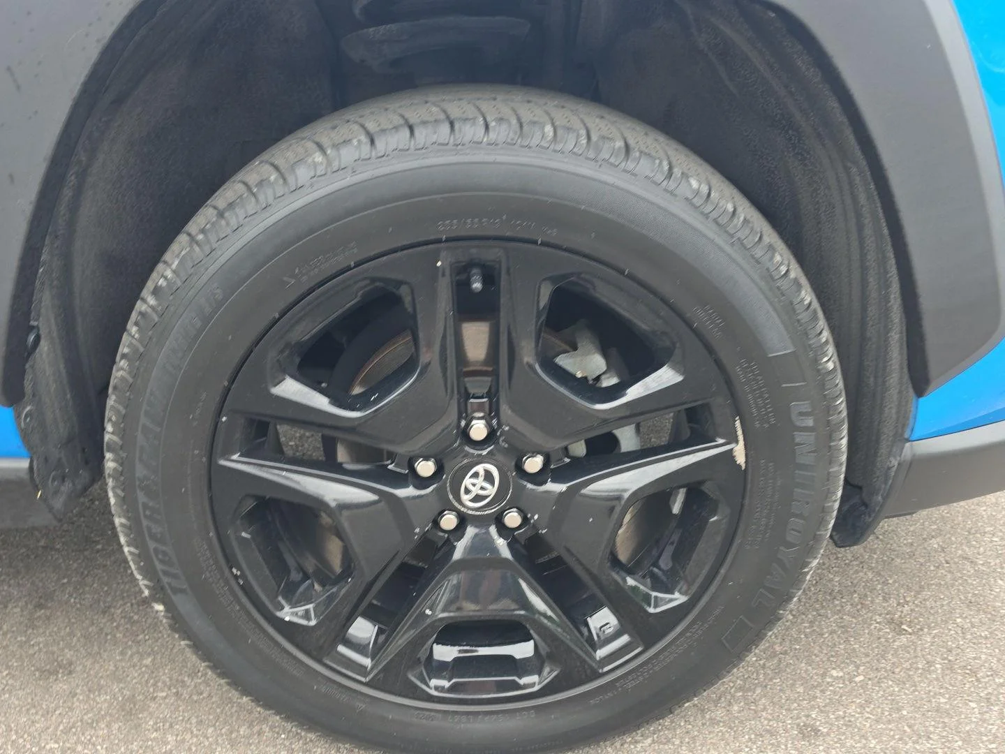 Used 2020 Blue Flame Toyota Adventure image 14