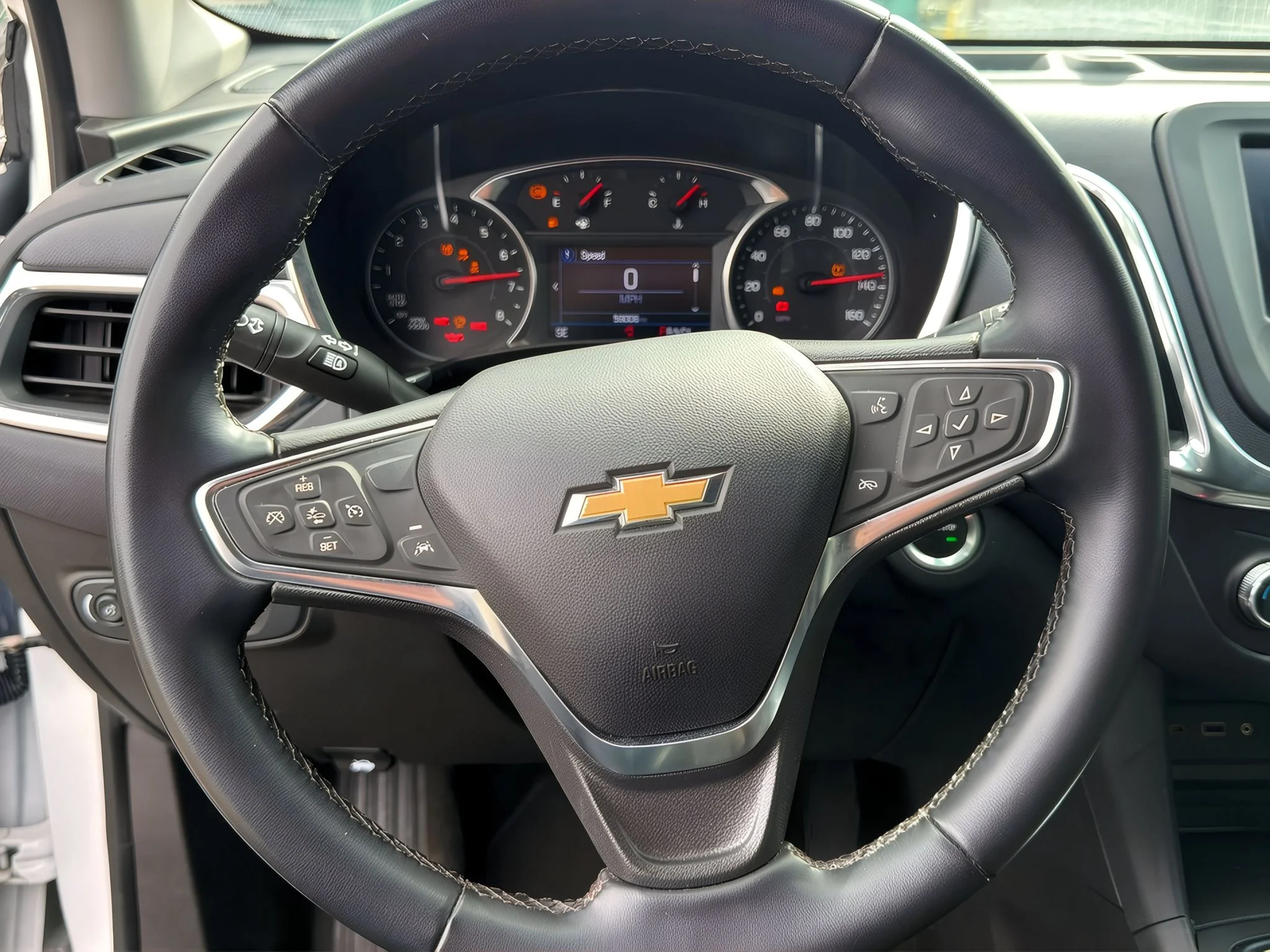 2024 Chevrolet Equinox LT - Photo 19