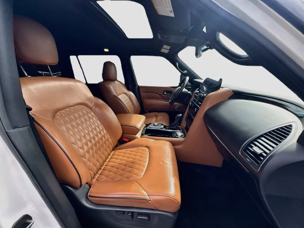 Certified Used 2024 White INFINITI Sensory image 32