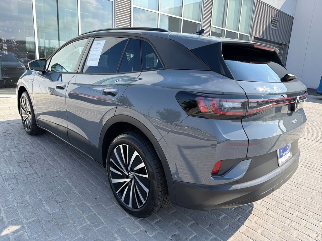 Certified Used 2025 Pure Gray Volkswagen Pro image 4