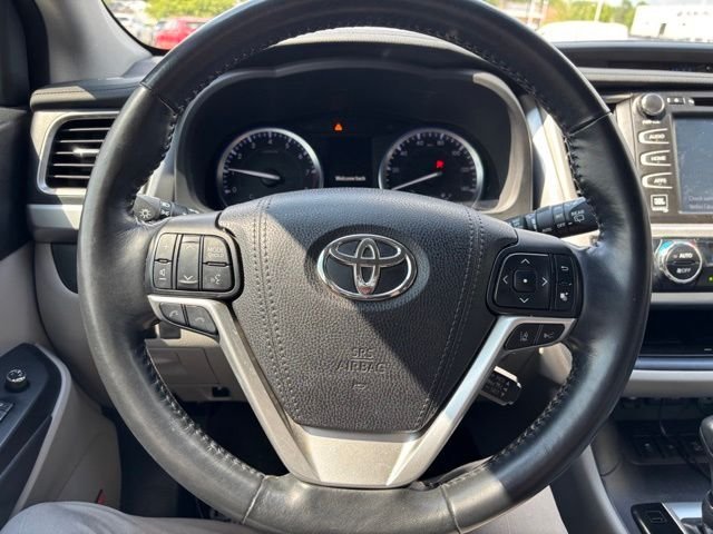 Used 2018 Predawn Gray Mica Toyota Limited Platinum image 11