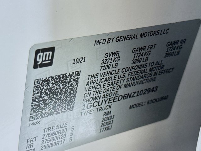 Used 2022 Iridescent Pearl Tricoat Chevrolet RST image 33
