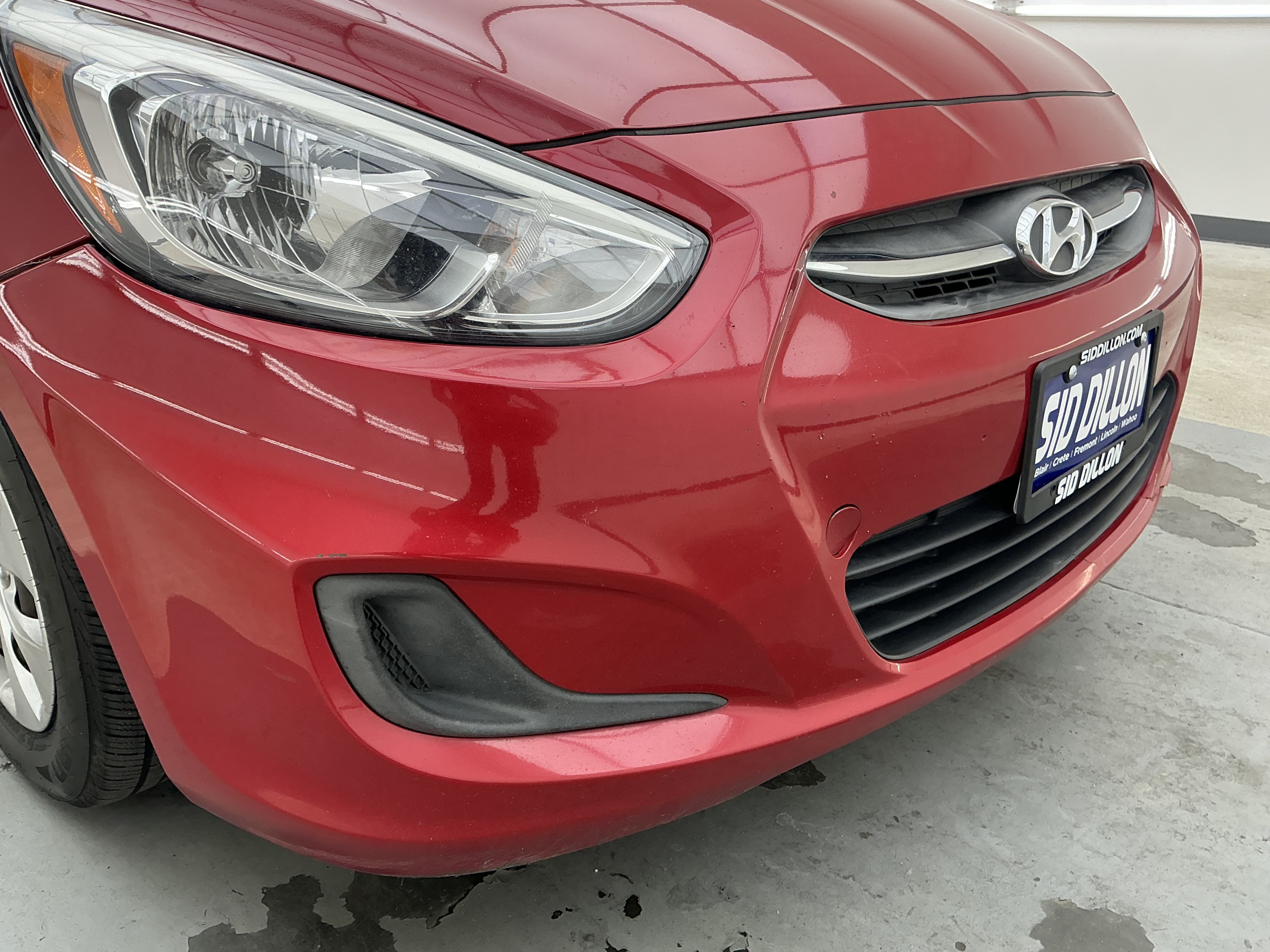 Used 2017 Boston Red Metallic Hyundai SE image 26