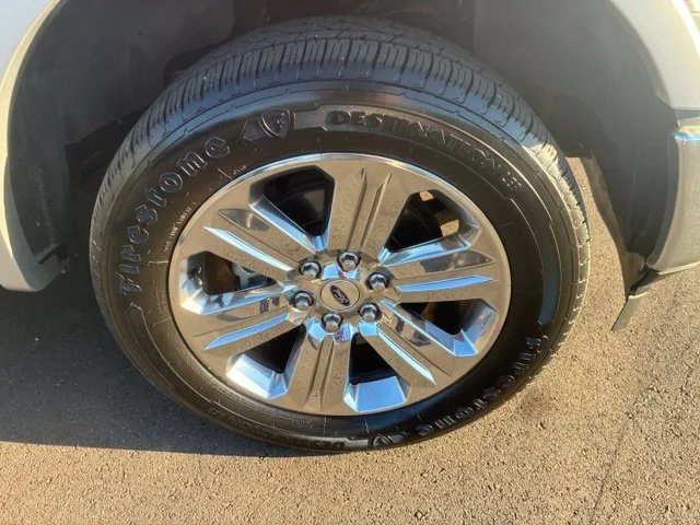 Used 2019 Silver Ford Lariat image 11