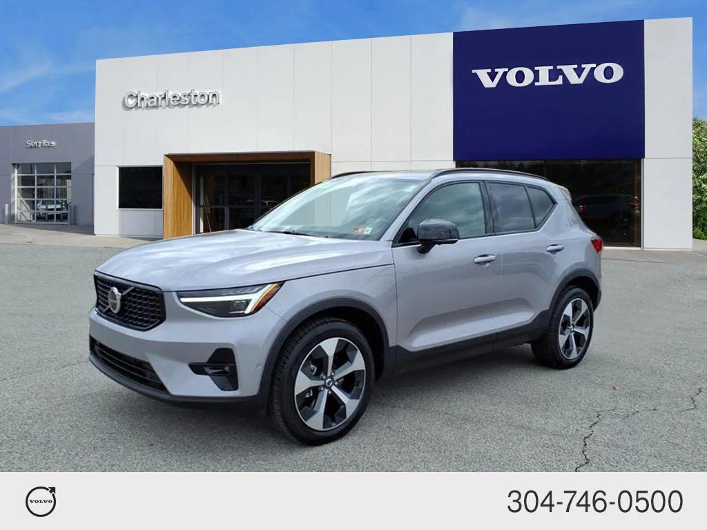 2026 Volvo XC40 Plus - Photo 7