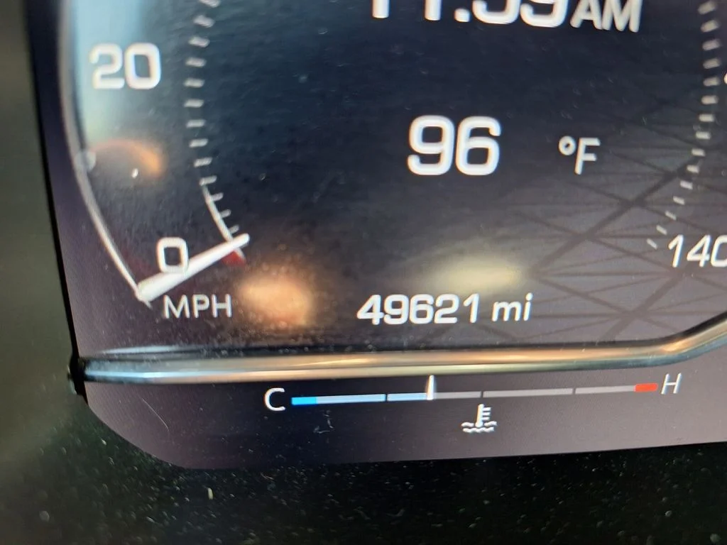 Used 2024 Silver GMC SLT image 19