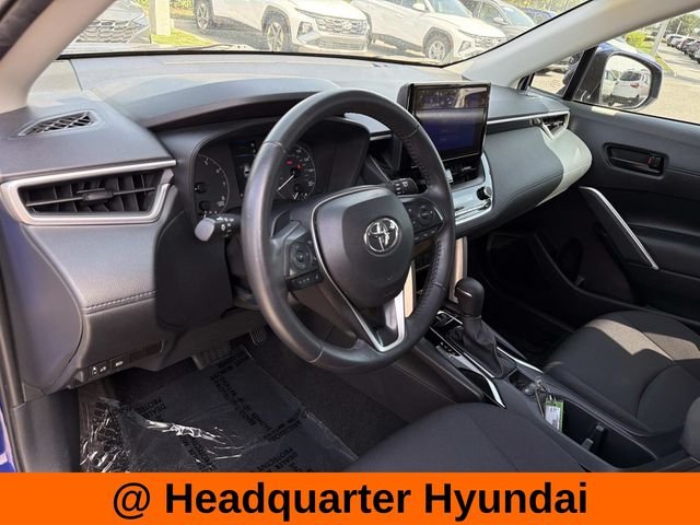 Used 2023 Blue Toyota LE image 11