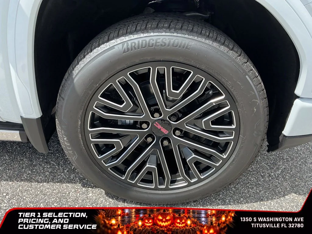 New 2026 Glacier White Tricoat GMC Denali image 15