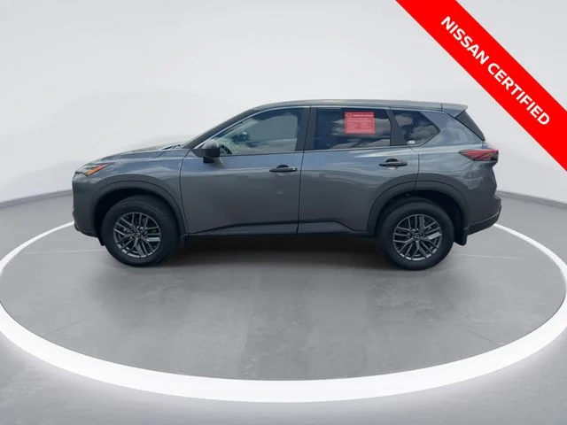 Used 2026 Gray Nissan S image 5