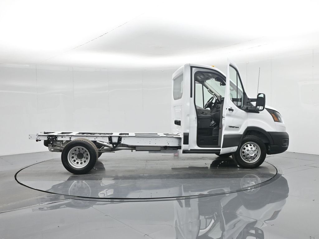 2026 Ford Transit Chassis Cab Base