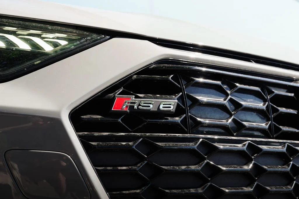 Used 2021 Black Audi 4.2 image 12