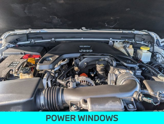 Used 2021 White Jeep High Altitude image 13