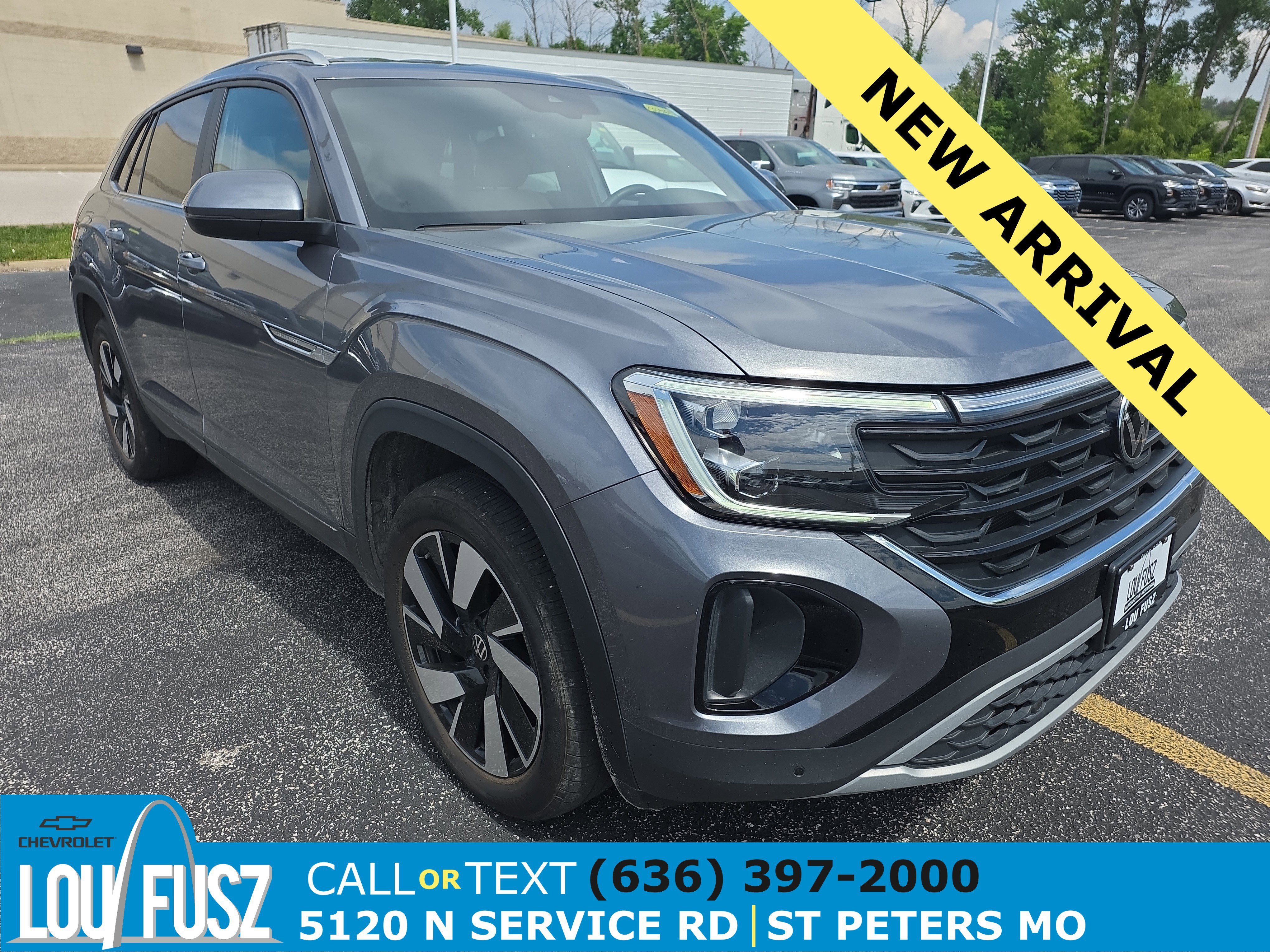 2024 Volkswagen Atlas Cross Sport 2.0T SE w/Tech 4MOTION's photo