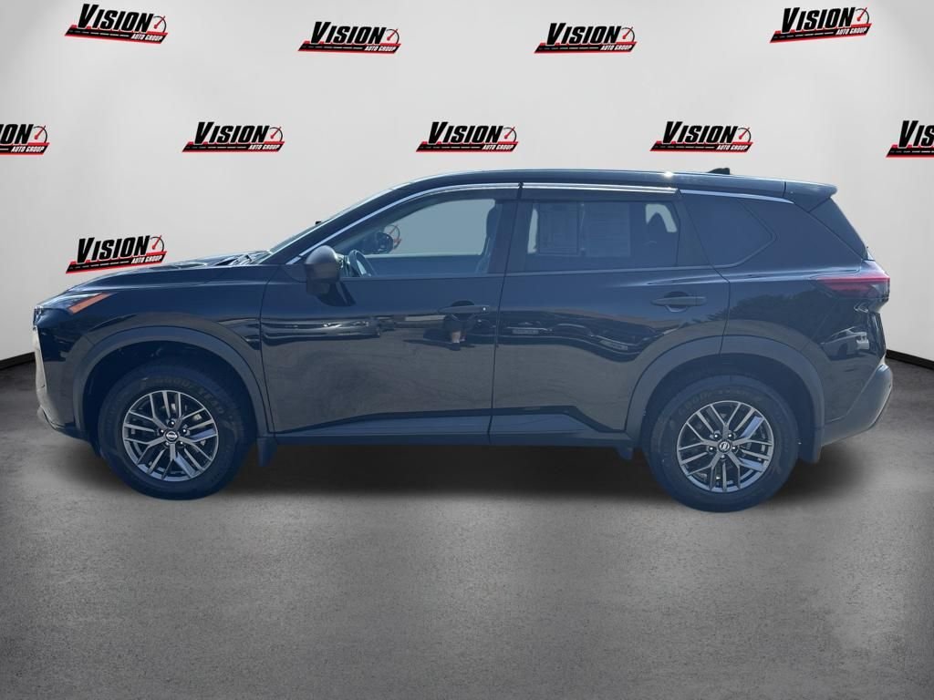 Used 2021 Black Nissan S image 9