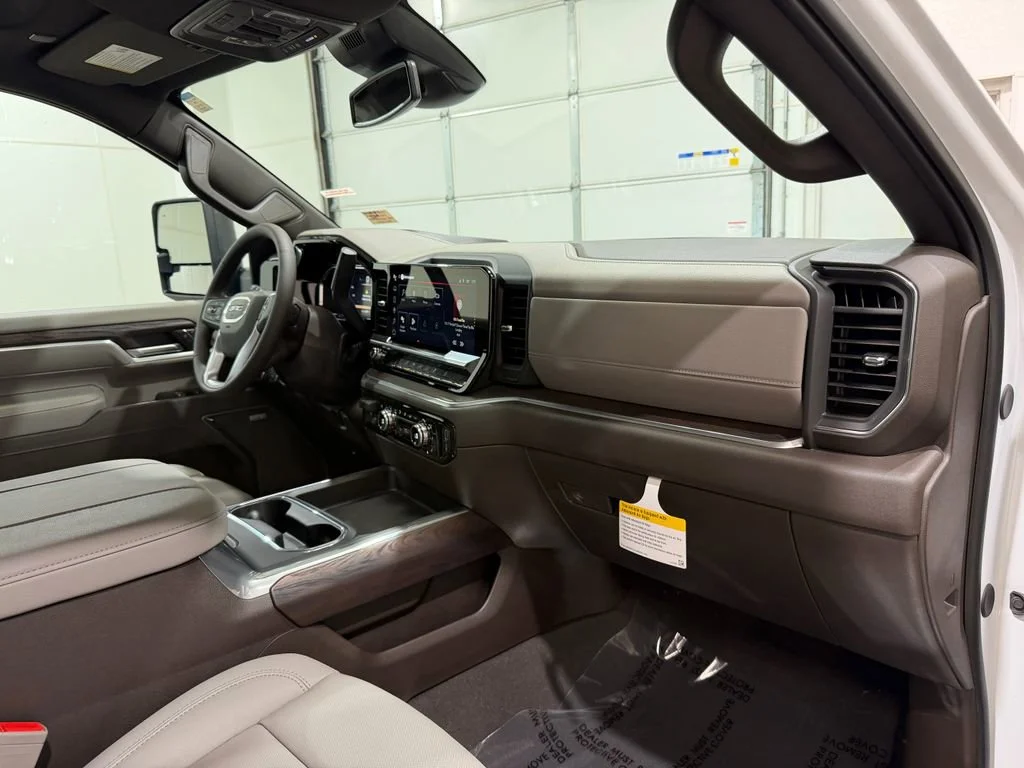 2026 GMC Sierra 2500HD SLT - Photo 37