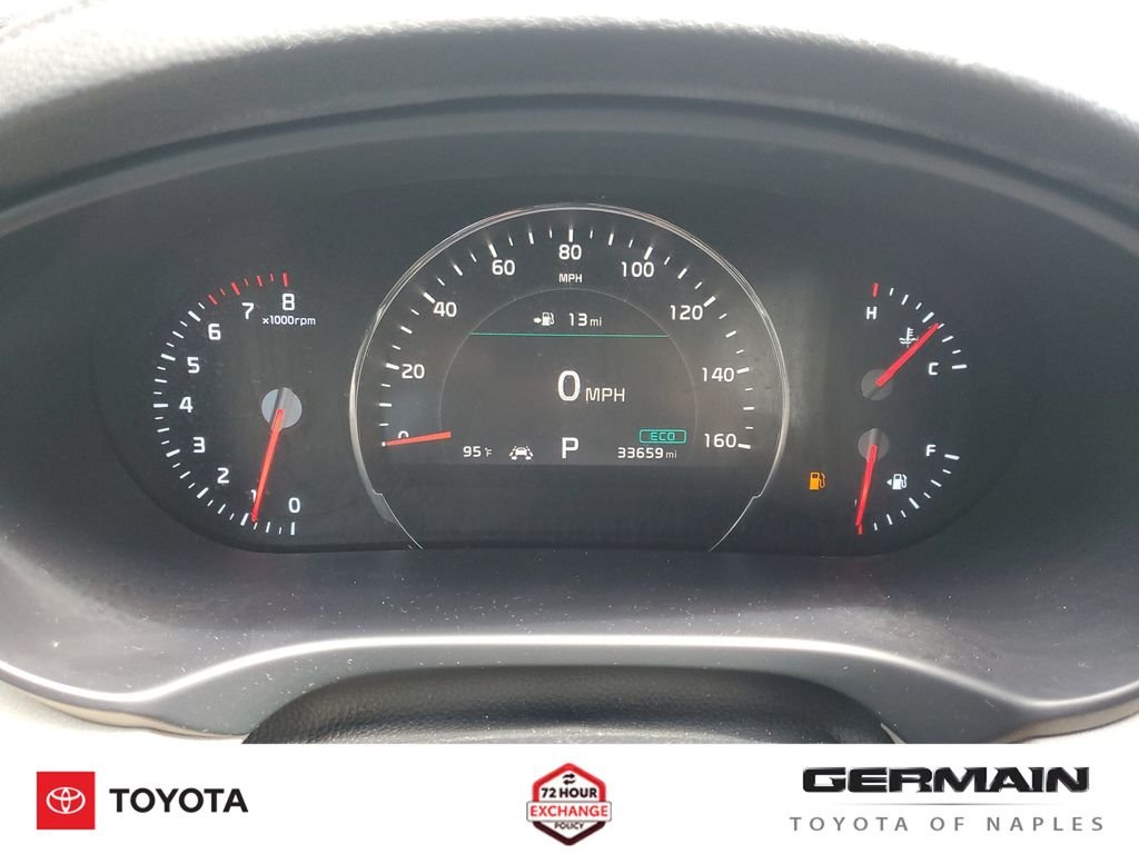 Used 2019 White Kia EX image 27