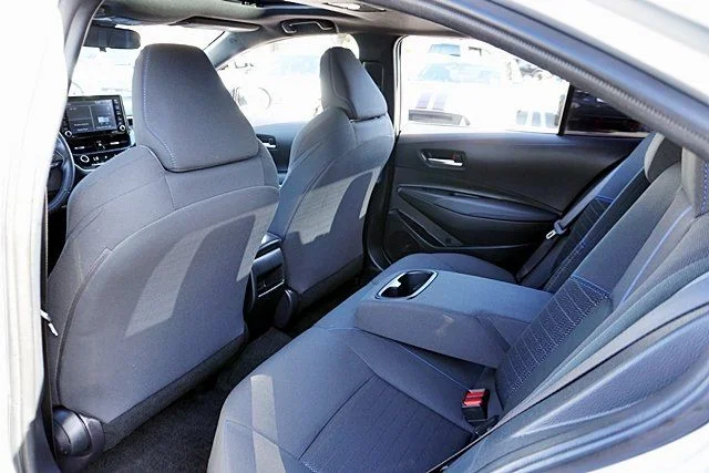 Used 2022 Silver Toyota SE image 16