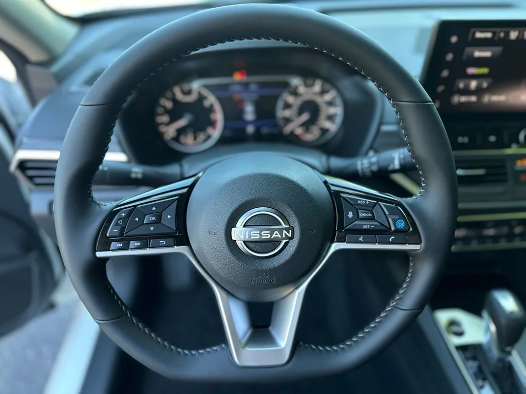 New 2026 Pearl White TriCoat Nissan SV image 26